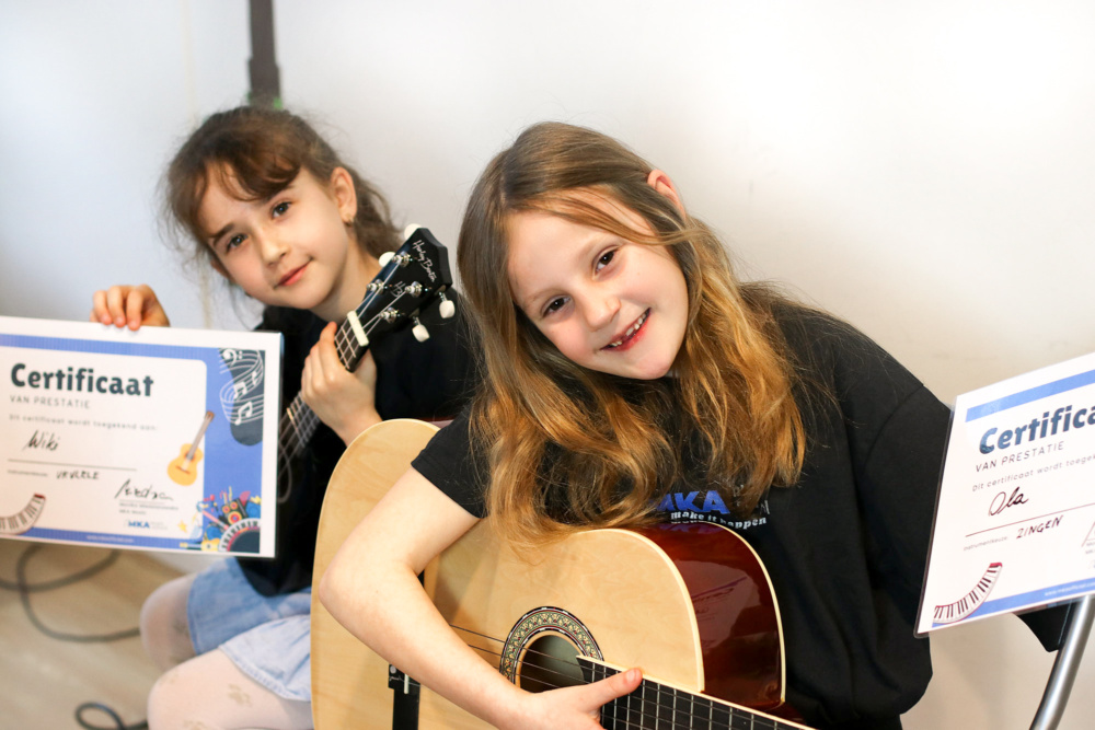 Gitaarles en ukelele in Rotterdam (5 t/m 13 jr.)